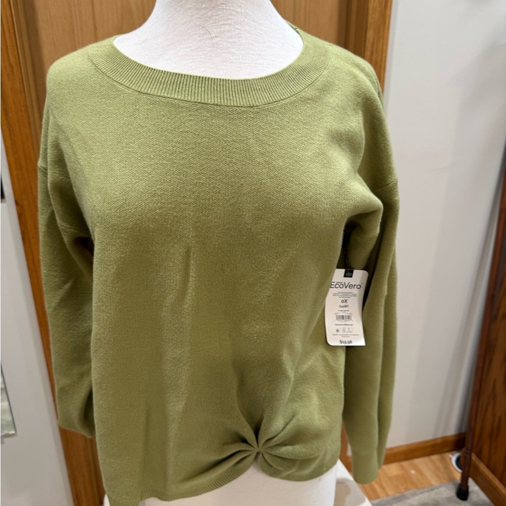 Cove Olive Green Twist-Hem Crewneck Sweater